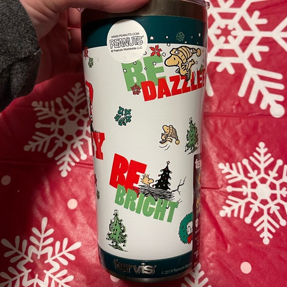 Peanuts Christmas Tervis Brand New - Picture 4 of 8